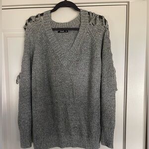 Annabelle long sleeve sweater size L/XL
